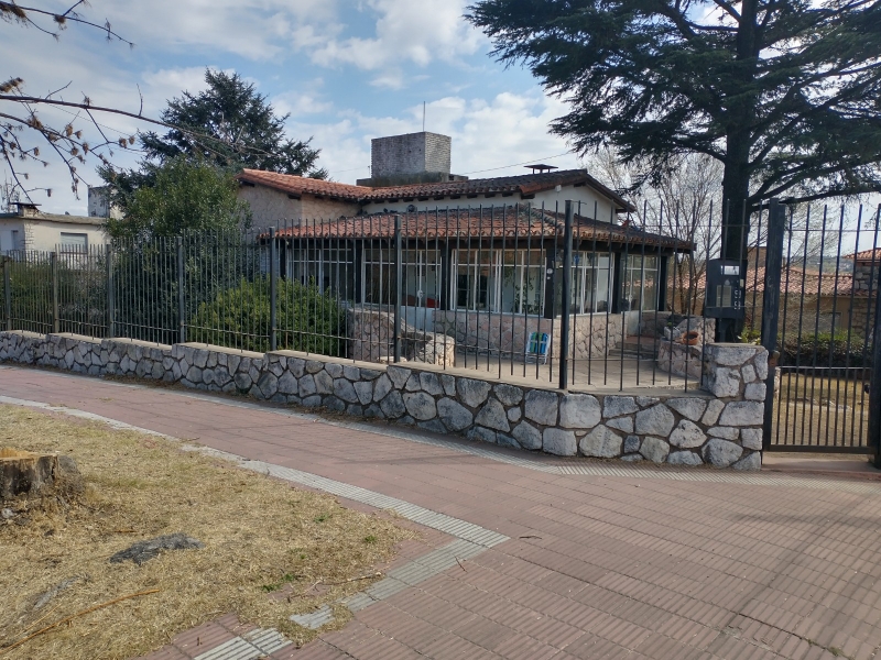 CASA B° CENTRO - LA FALDA