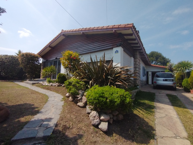 CASA B° CENTRO - LA FALDA