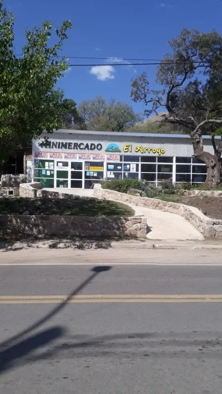 LOCAL B° CENTRO - LOS COCOS