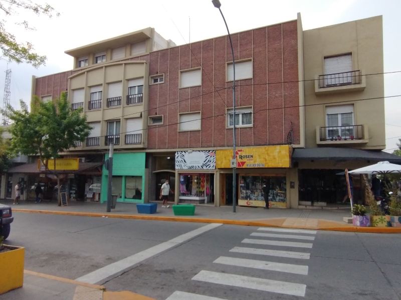 DEPARTAMENTO B° CENTRO - LA FALDA.-