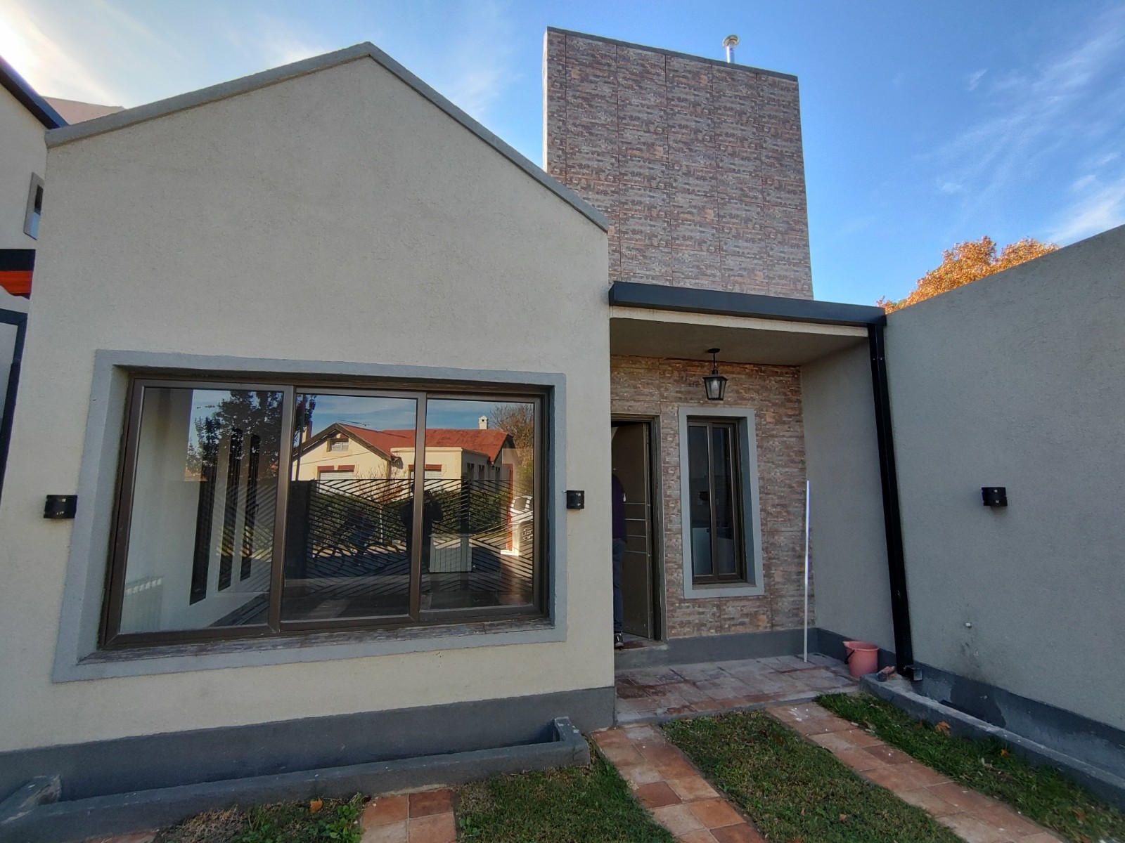 CASA B° CENTRO - LA CUMBRE.-