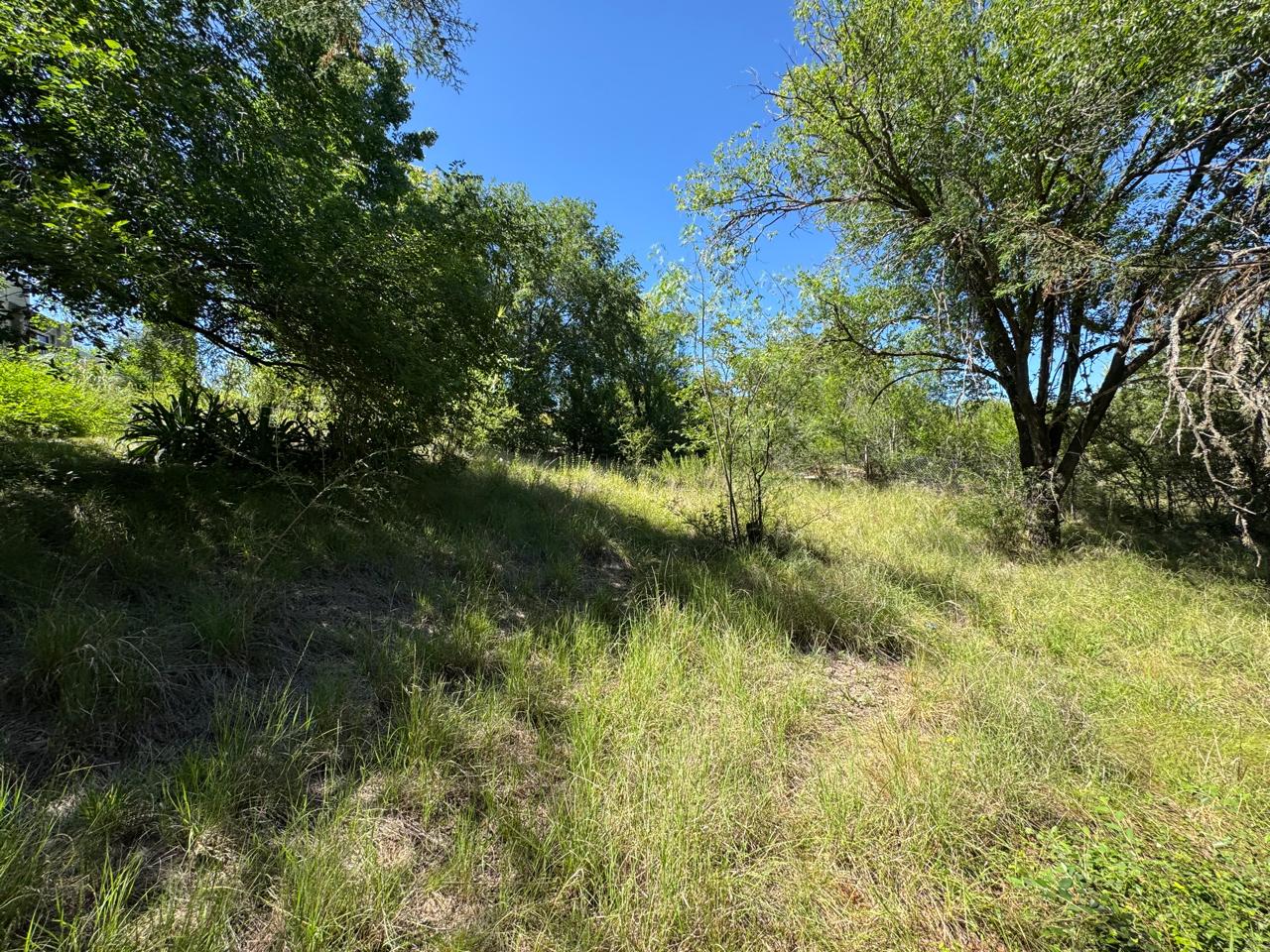TERRENO - LOS NOGALES - VILLA GIARDINO.-