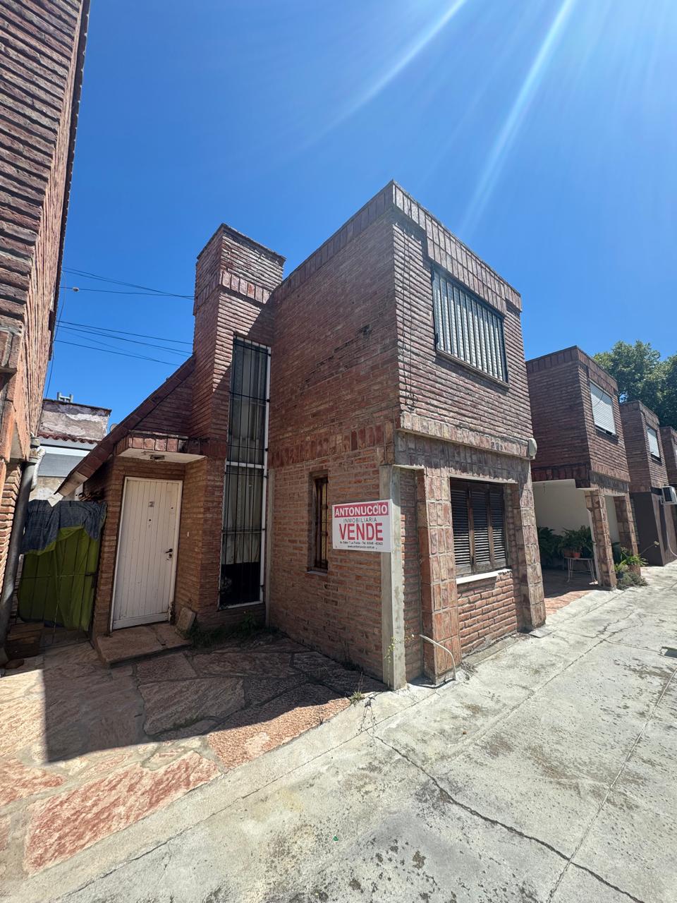 DEPARTAMENTO BÃ�Â° PARQUE JARDIN - LA FALDA.-