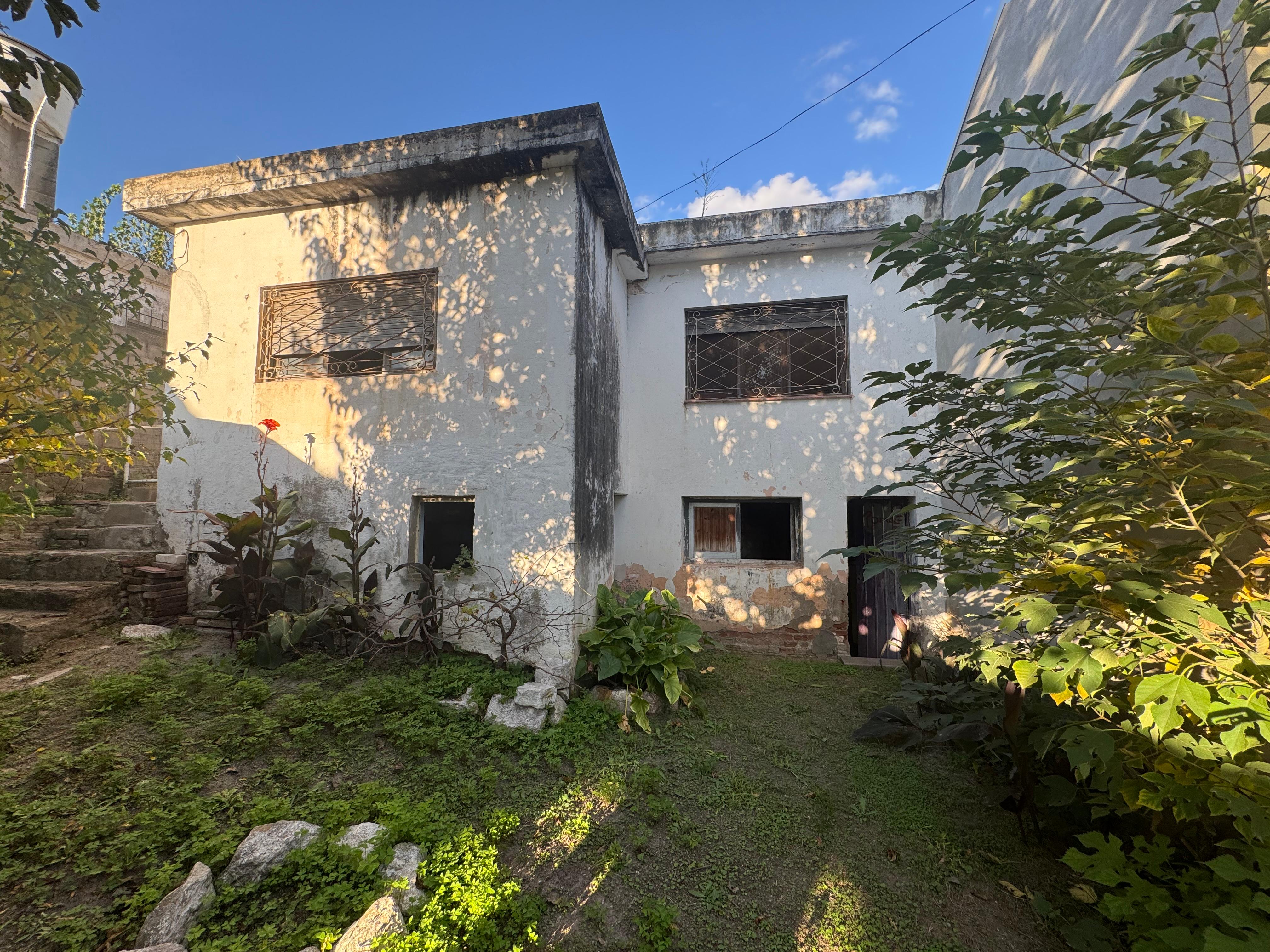 CASA B° CENTRO - HUERTA GRANDE.-