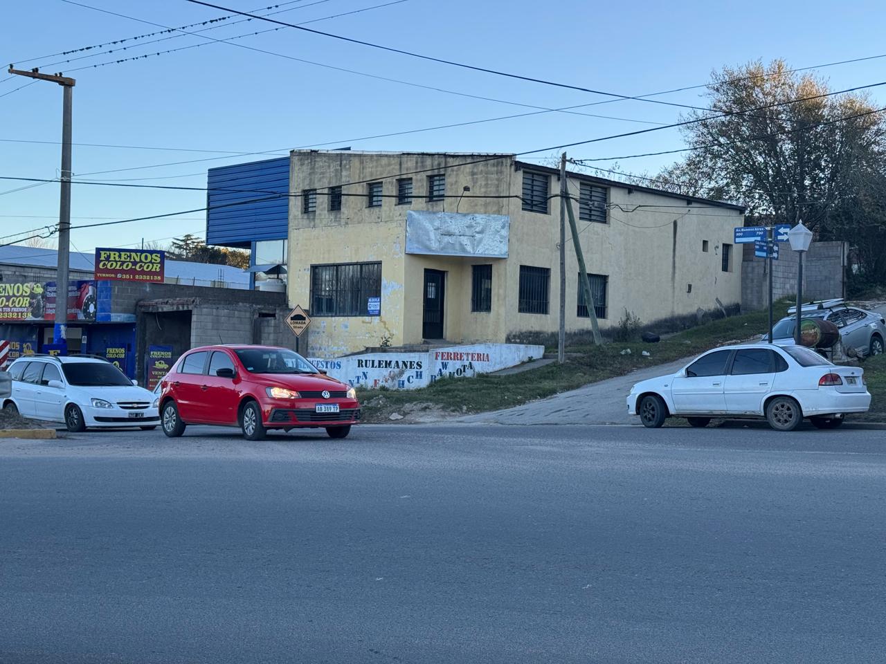 LOCAL COMERCIAL RUTA NACIONAL 38.-