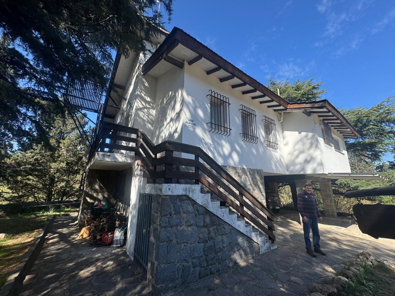 CASA B° MOLINO DE ORO - LA FALDA.-