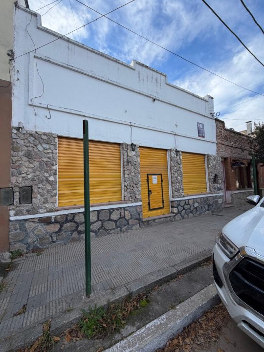 GALPON B° CENTRO  - VILLA GIARDINO.-